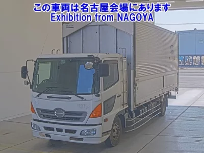 Hino TRUCK