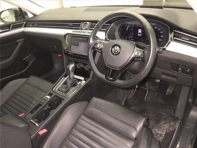 Volkswagen PASSAT  с аукциона в Японии