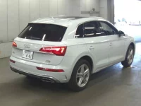 Audi Q5 лот № 463 оценка 4  с аукциона в Японии 1