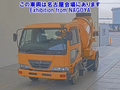 Nissan TRUCK  с аукциона в Японии