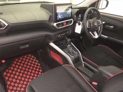 Daihatsu ROCKY  с аукциона в Японии