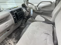 Hino DUTRO лот № 1386 оценка R  с аукциона в Японии 4