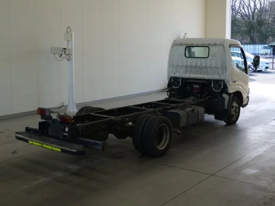 Hino DUTRO  с аукциона в Японии