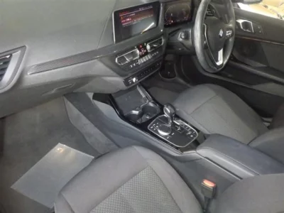 BMW 1-Series  с аукциона в Японии