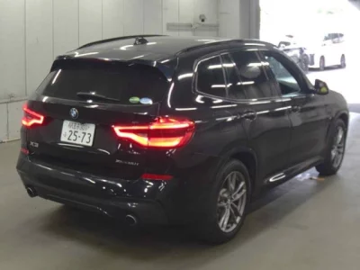 BMW X3  с аукциона в Японии