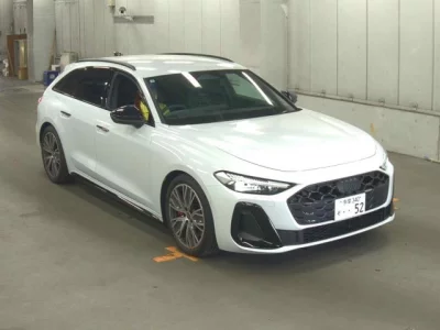 Audi S5  с аукциона в Японии