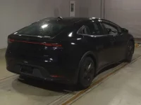 Toyota PRIUS лот № 2252 оценка 3.5  с аукциона в Японии 1