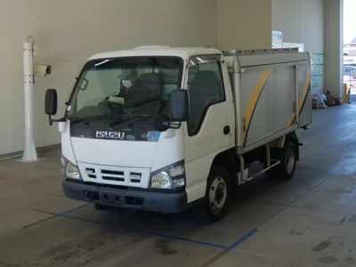 Isuzu ELF  с аукциона в Японии