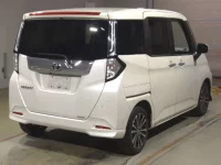 Toyota ROOMY лот № 2258 оценка 3.5  с аукциона в Японии 1