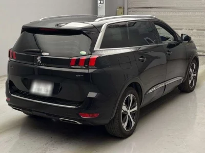 Peugeot 5008  с аукциона в Японии