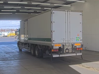 Mitsubishi GREAT  с аукциона в Японии