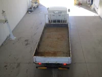 Mitsubishi CANTER лот № 1424 оценка R  с аукциона в Японии 2