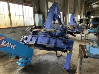 TADANO CRANE