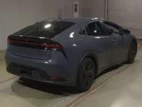 Toyota PRIUS лот № 2270 оценка 4.5  с аукциона в Японии 1