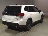 Subaru FORESTER лот № 2273 оценка 4  с аукциона в Японии 1