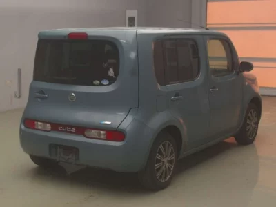 Nissan CUBE  с аукциона в Японии