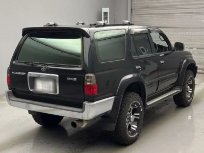 Toyota HILUX SURF  с аукциона в Японии