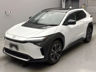 Toyota BZ4X  с аукциона в Японии