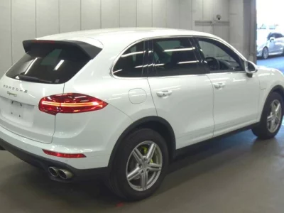 Porsche CAYENNE  с аукциона в Японии