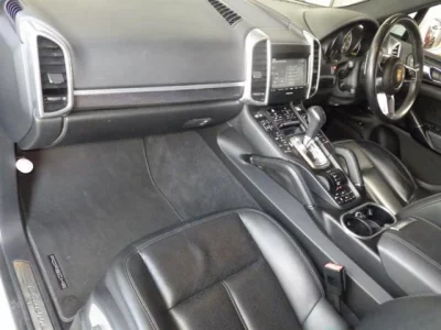 Porsche CAYENNE  с аукциона в Японии
