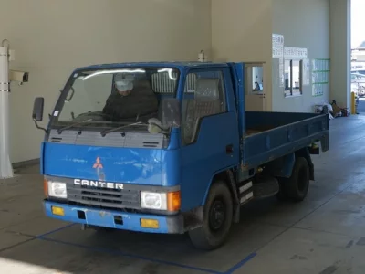 Mitsubishi CANTER  с аукциона в Японии