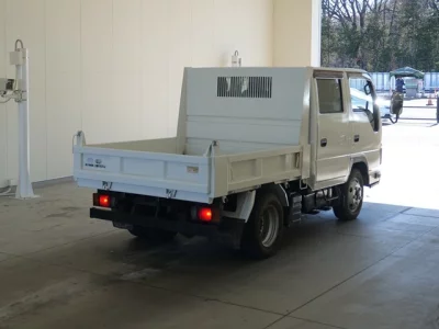 Mazda TITAN  с аукциона в Японии