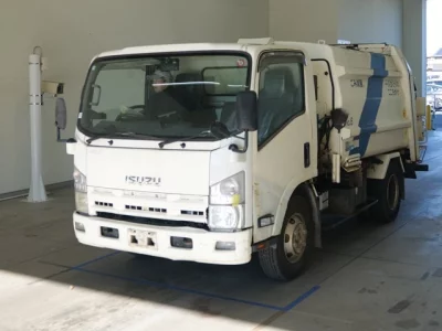 Isuzu ELF