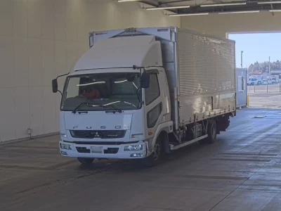 Mitsubishi FUSO FIGHTER