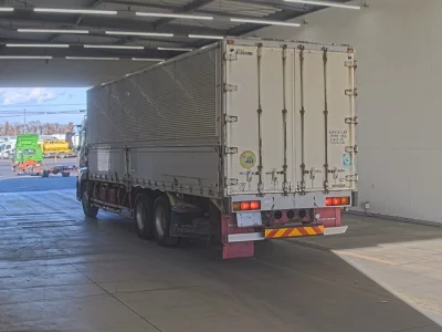 Nissan TRUCK  с аукциона в Японии