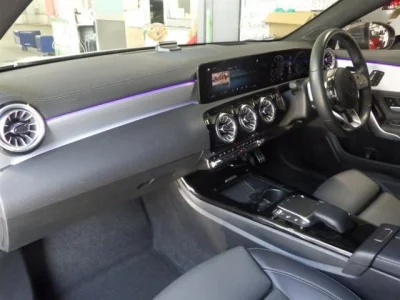 Mercedes-Benz CLA CLASS  с аукциона в Японии