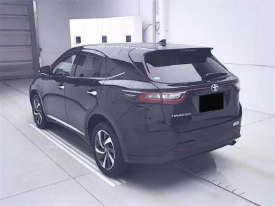 Toyota HARRIER  с аукциона в Японии