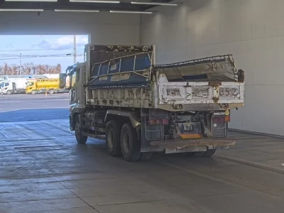 Mitsubishi SUPER GREAT  с аукциона в Японии