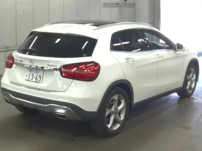 Mercedes-Benz GLA CLASS  с аукциона в Японии