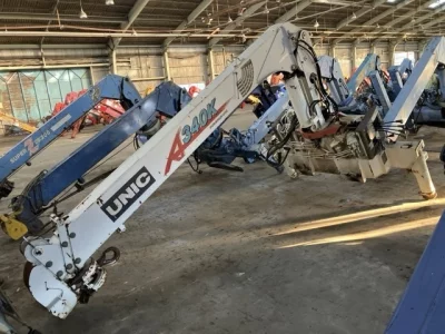 OTHERS UNIC CRANE