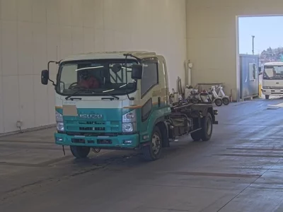 Isuzu FORWARD