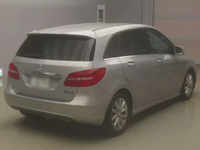 Mercedes-Benz B CLASS  с аукциона в Японии
