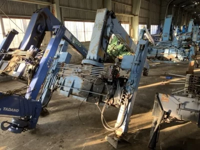 TADANO CRANE