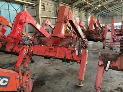 OTHERS UNIC CRANE