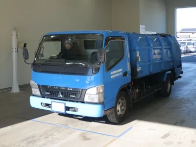 Mitsubishi FUSO TRUCK  с аукциона в Японии