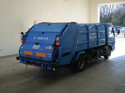 Mitsubishi FUSO TRUCK  с аукциона в Японии