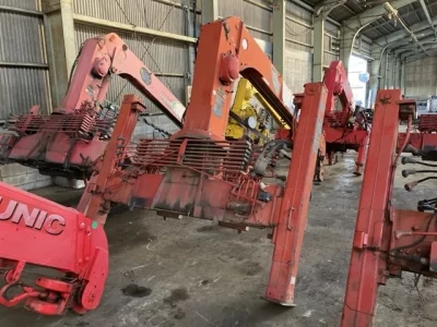 OTHERS UNIC CRANE