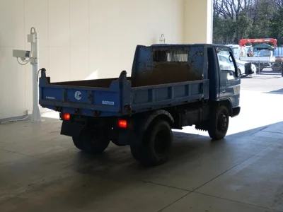 Mazda TITAN  с аукциона в Японии