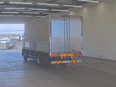 Isuzu FORWARD  с аукциона в Японии