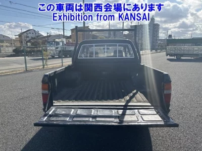 Toyota HILUX  с аукциона в Японии