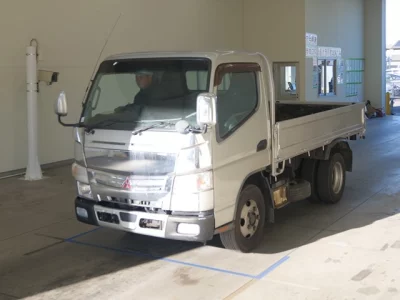 Mitsubishi CANTER  с аукциона в Японии