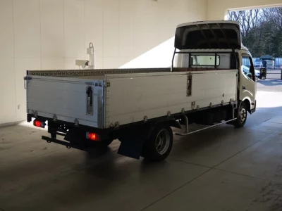 Hino DUTRO  с аукциона в Японии