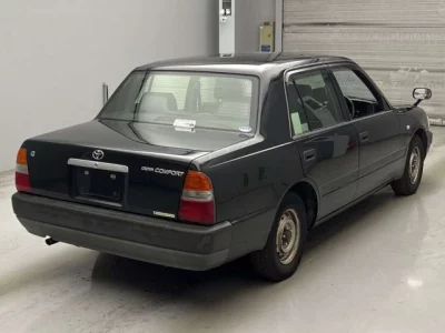 Toyota CROWN COMFORT  с аукциона в Японии