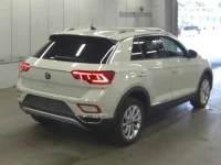 Volkswagen T-ROC лот № 577 оценка 4.5  с аукциона в Японии 1