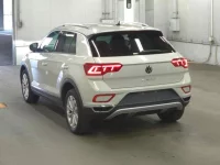 Volkswagen T-ROC лот № 577 оценка 4.5  с аукциона в Японии 4
