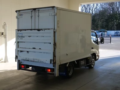 Hino DUTRO  с аукциона в Японии